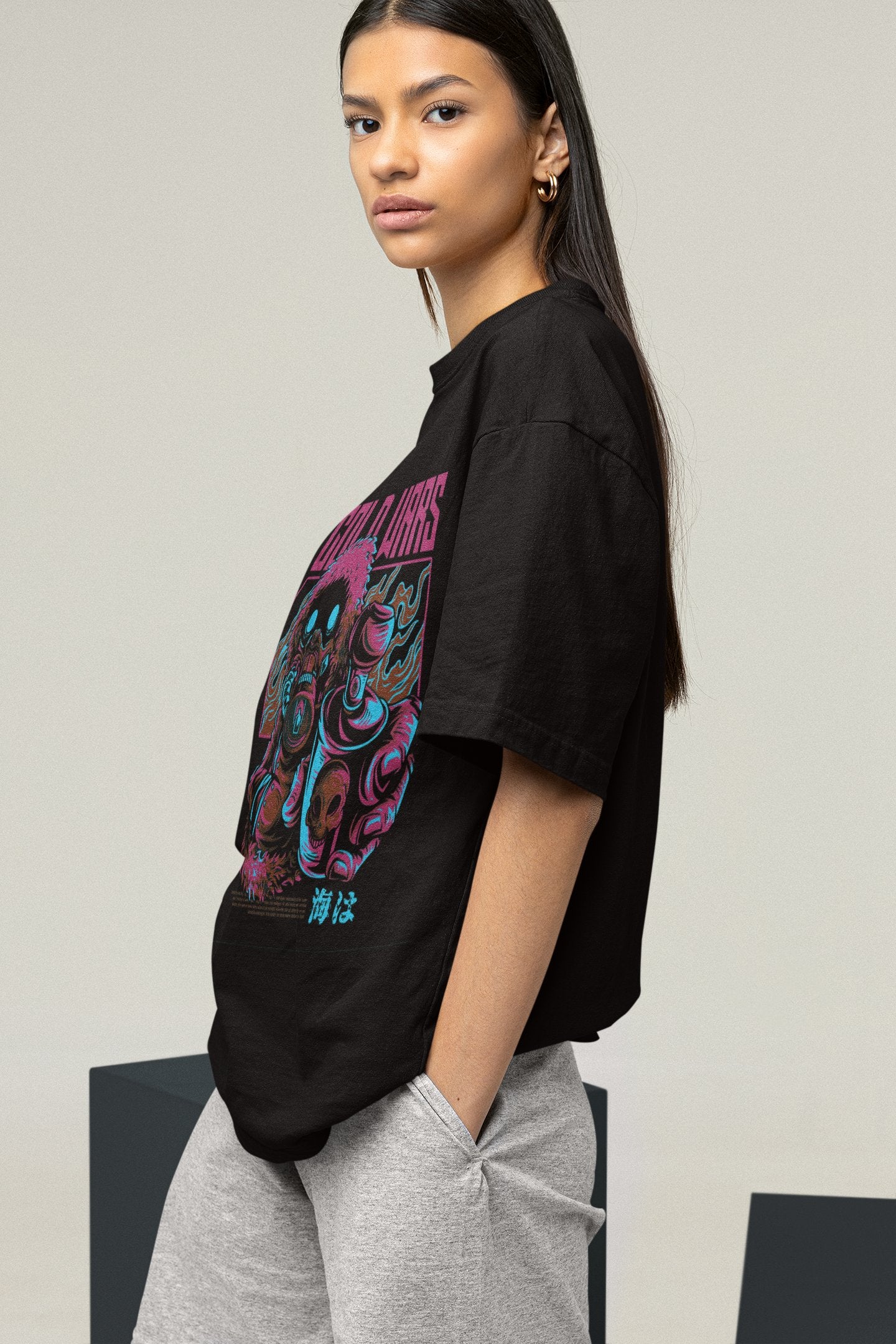 WOMENS GRAPHIC TEES