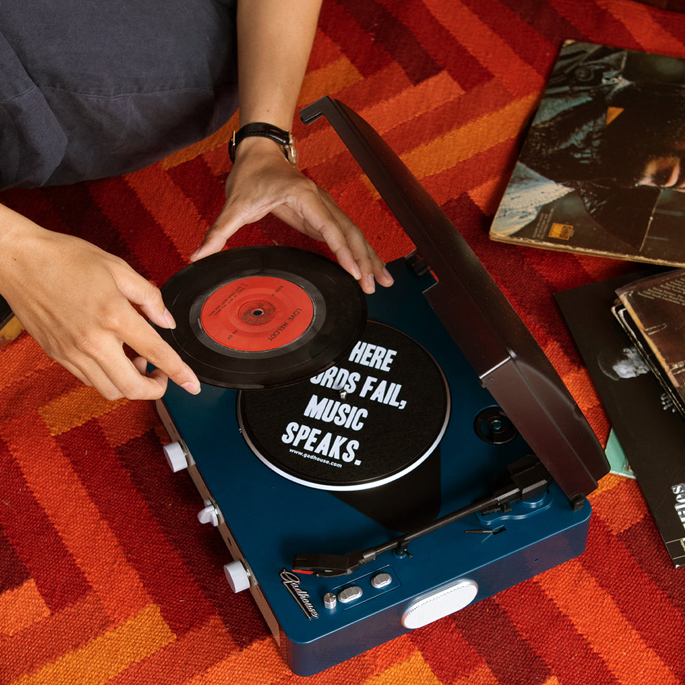 Gadhouse Brad MKII Record Player - Navy